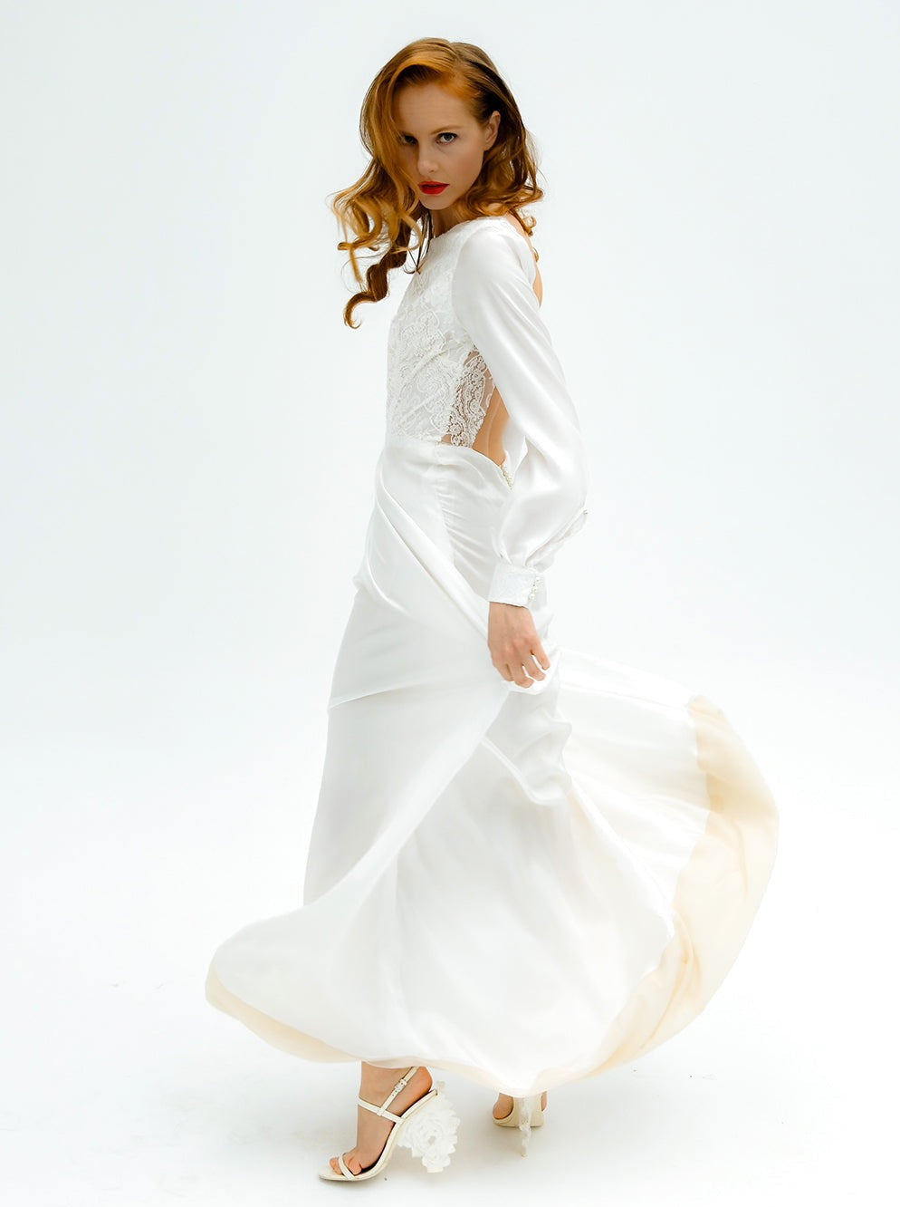 Isabella long-sleeved silk wedding dress